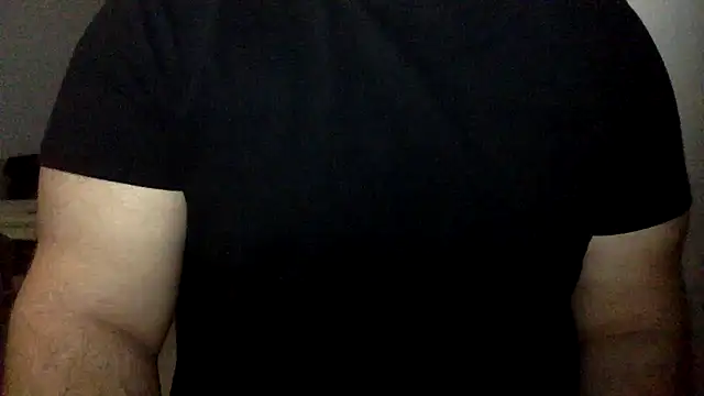 Snapshot of Gladiator_3 chatting on 03.18.25 Gladiator 3 online show from 03.18.25