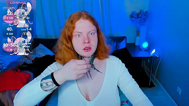 Cassie xKiss online show from 11.23.25