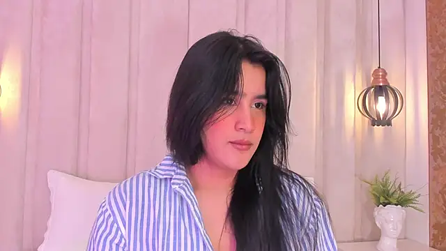 bonniekim  online show from 02.25.25