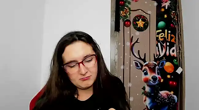 Snapshot of Sweet-Suck69 chatting on 12.27.24 Sweet-Suck69 online show from 12.27.24