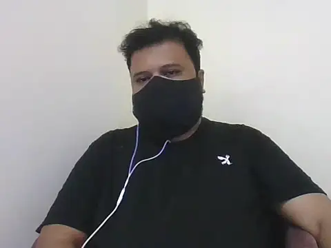 Hunk-Hand6 online show from 11.21.25