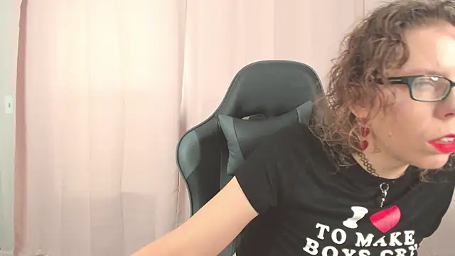 SaraDesirexo online show from 09.30.25