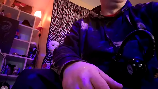 Mic Oxinner online show from 10.02.25