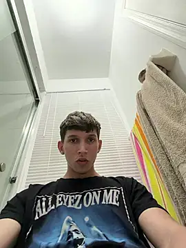 Snapshot of Jose_rz chatting on 01.13.26 Jose rz online show from 01.13.26