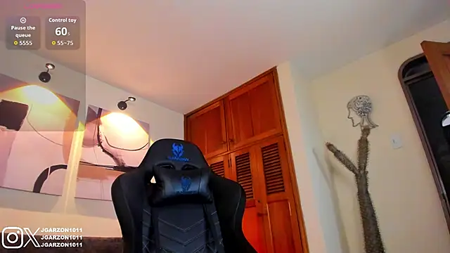  joansoto online show from 03.26.26