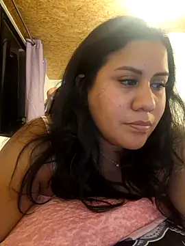 Snapshot of KasiaVenus_ chatting on 12.30.24 KasiaVenus online show from 12.30.24