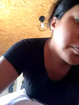 Snapshot of KasiaVenus_ chatting on 01.04.25 KasiaVenus online show from 01.04.25