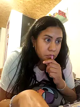 Snapshot of KasiaVenus_ chatting on 01.28.25 KasiaVenus online show from 01.28.25