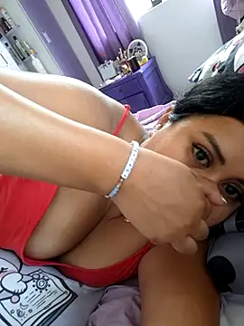 Snapshot of KasiaVenus_ chatting on 02.16.25 KasiaVenus online show from 02.16.25