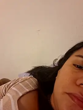 Snapshot of KasiaVenus_ chatting on 10.17.25 KasiaVenus online show from 10.17.25