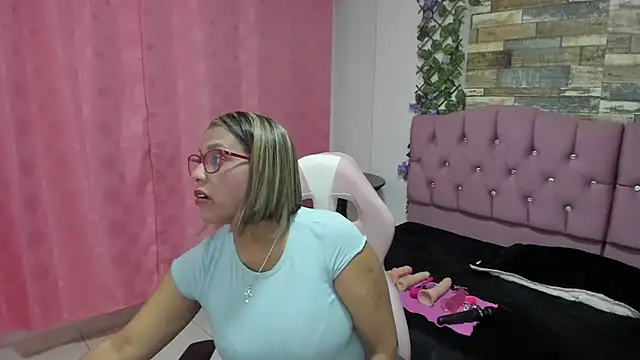 elizabeth mature23 online show from 01.07.25