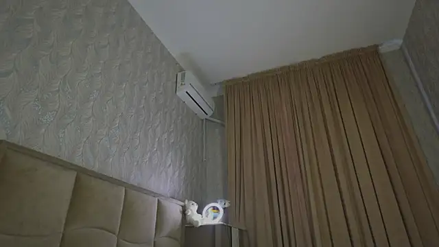 Snapshot of heyheyneko chatting on 04.06.26 heyheyneko online show from 04.06.26