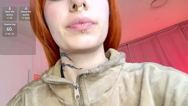 Snapshot of _Artemisa_X chatting on 10.06.25  Artemisa X online show from 10.06.25