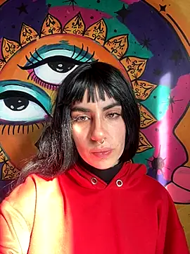 Snapshot of _Artemisa_X chatting on 10.21.25  Artemisa X online show from 10.21.25