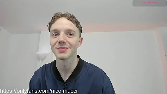 Snapshot of niico_18 chatting on 12.11.24 niico 18 online show from 12.11.24
