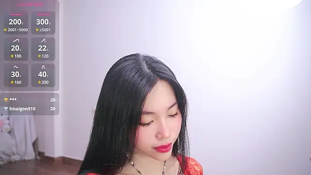 Snapshot of Miuzxc chatting on 02.13.25 Miuzxc online show from 02.13.25