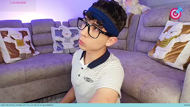 Niico Cruz online show from 12.03.25