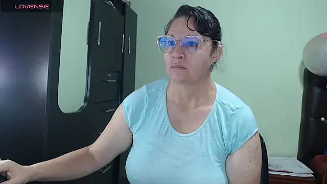 hairyglad69 online show from 02.19.25