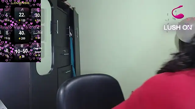 hairyglad69 online show from 10.06.25