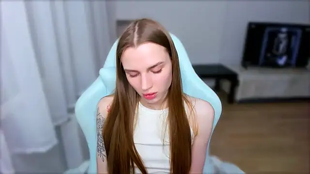 StellaLawless online show from 02.12.25