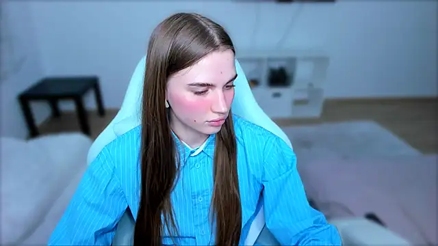 StellaLawless online show from 03.23.25