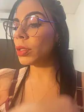 valecruz903 online show from 09.10.25