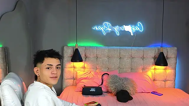 Paradise boy s online show from 12.09.24