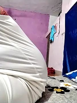 Ruksar-Pathan online show from 10.18.25