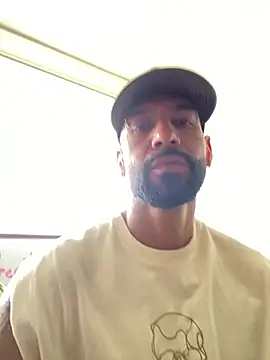 Yorby Maxx1 online show from 03.19.25