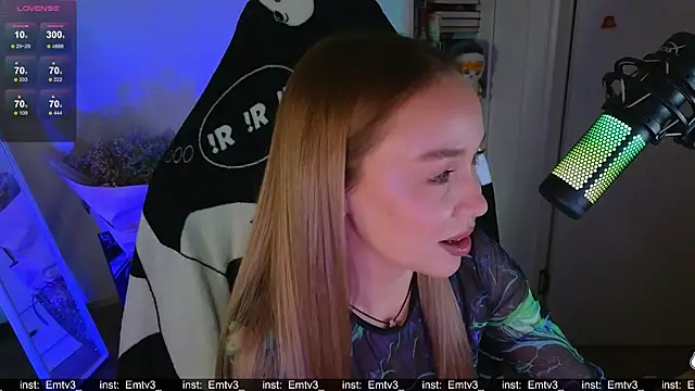 Emili1- online show from 12.16.25