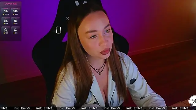 Emili1- online show from 03.18.26