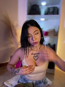 eva elifee online show from 11.06.25