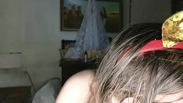 MAMA69LAMA online show from 12.22.25