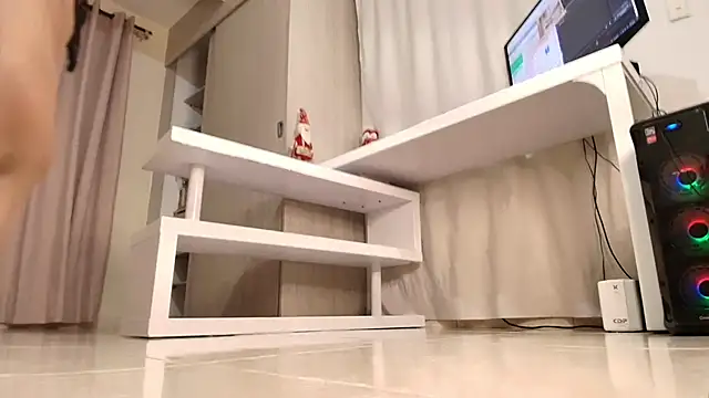 amelyaDreams online show from 12.19.24