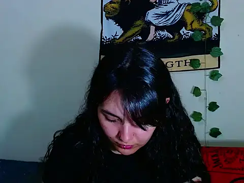 sweetiee mary online show from 10.20.25