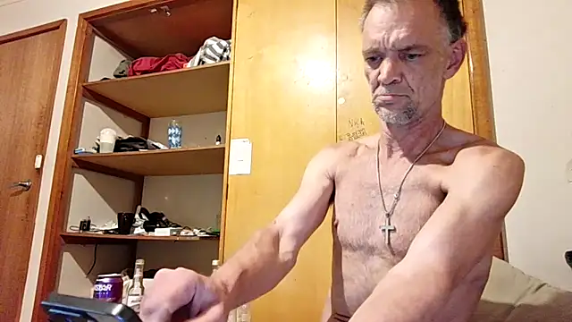 Snapshot of TooFknHorny7676@xh chatting on 02.02.26 TooFknHorny7676xh online show from 02.02.26