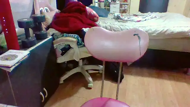 Snapshot of Jennxdolls chatting on 01.19.25 Jennxdolls online show from 01.19.25