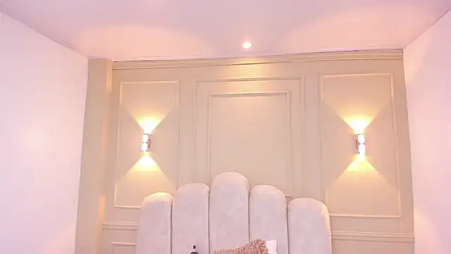 MADISON ROWAN1 online show from 03.18.26