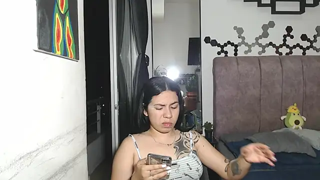 Liza Thurner online show from 02.26.25