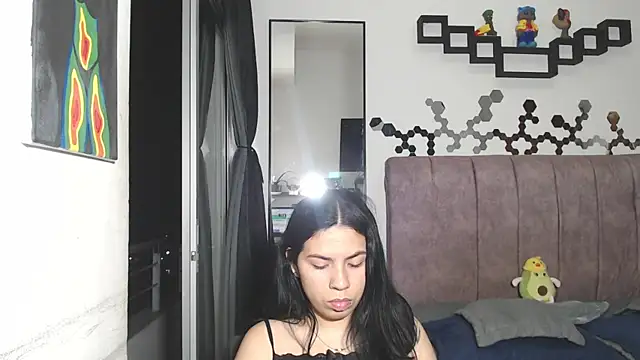 Liza Thurner online show from 03.22.25