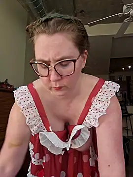 littlelustlamb online show from 01.24.25