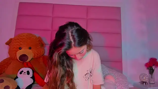 little-Emma online show from 02.19.25