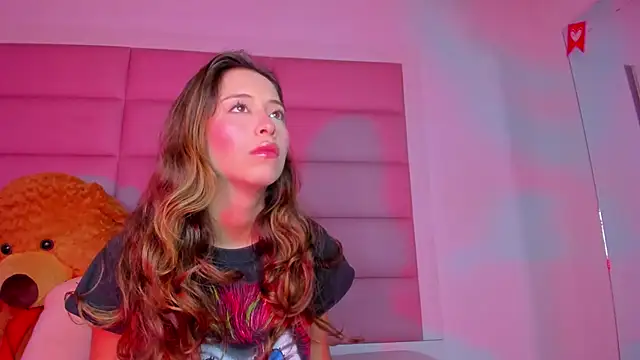 little-Emma online show from 03.03.25