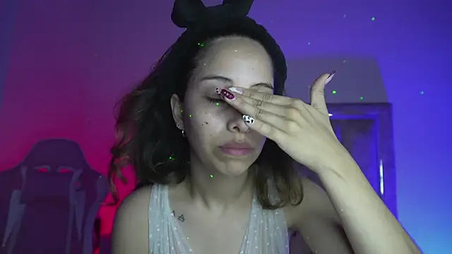 little-Emma online show from 02.19.26