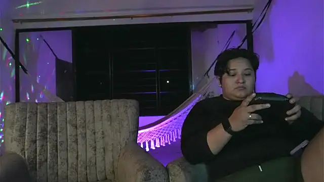 little-Emma online show from 03.22.26