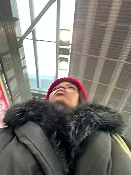 Snapshot of Black_Dolll chatting on 02.27.26 Black Dolll online show from 02.27.26