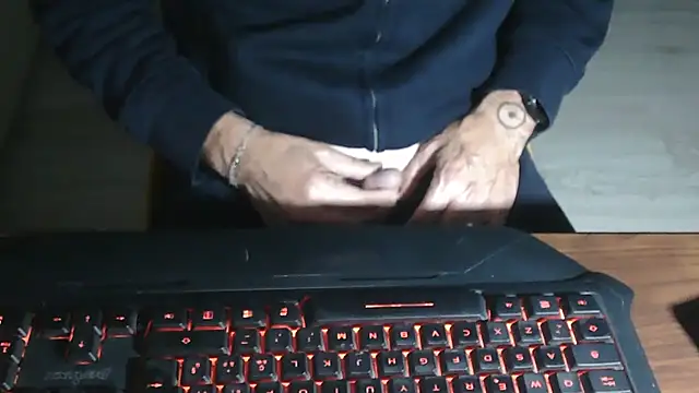 Adri gard online show from 10.27.25