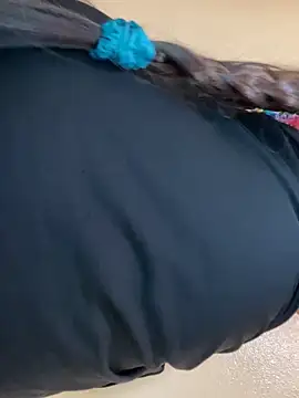 Evelyn Moon online show from 11.05.25