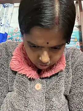 Beauty-queen online show from 02.16.25