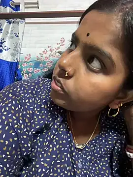 Beauty-queen online show from 02.18.25